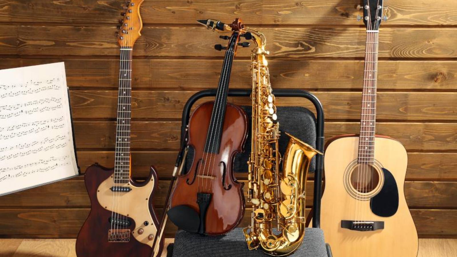 Las familias de instrumentos musicales Las familias de instrumentos musicales
